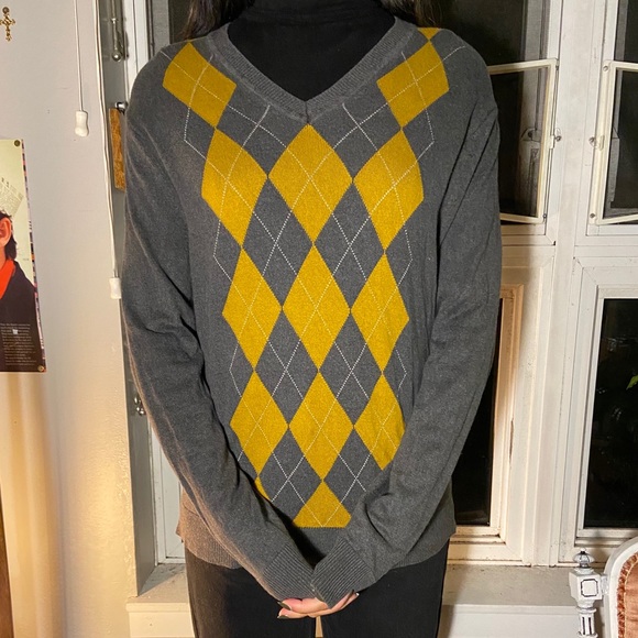 Banana Republic Other - Banana Republic Argyle Sweater